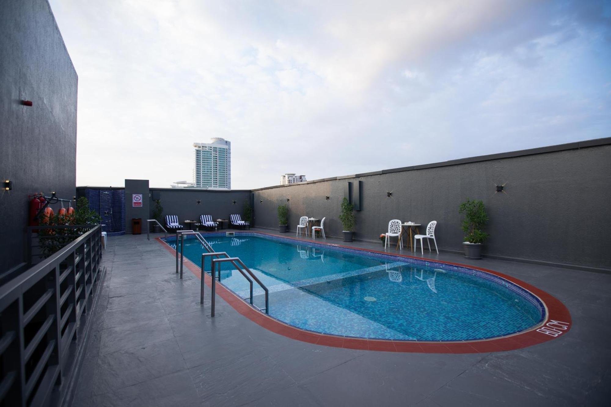 Fortis Hotel פוג'יירה מראה חיצוני תמונה