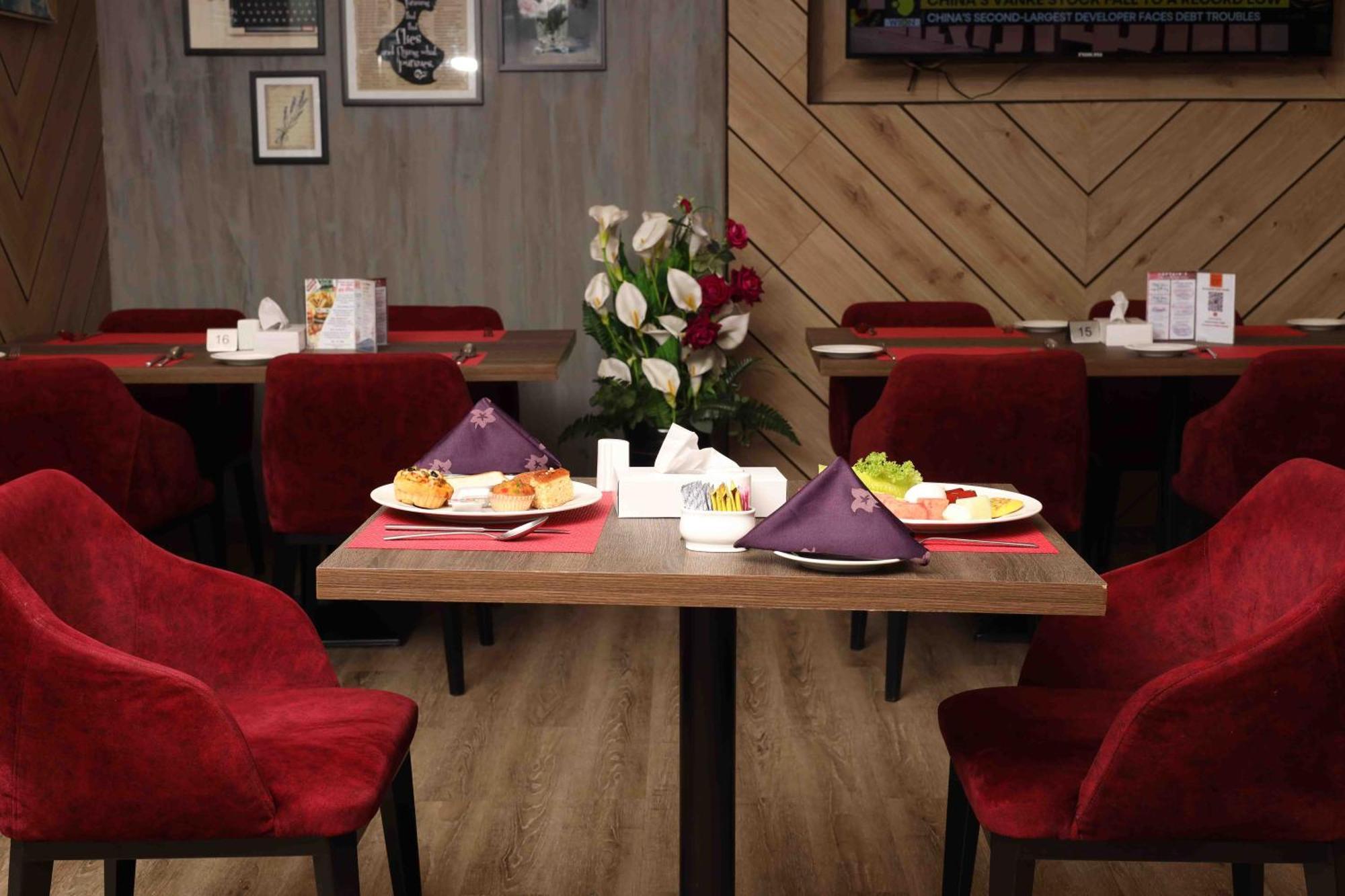 Fortis Hotel פוג'יירה מראה חיצוני תמונה